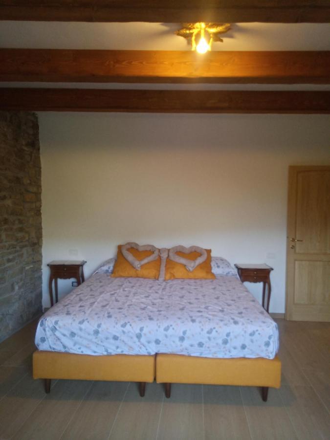 Castel del Rio Agriturismo Il Regno Del Marrone מראה חיצוני תמונה