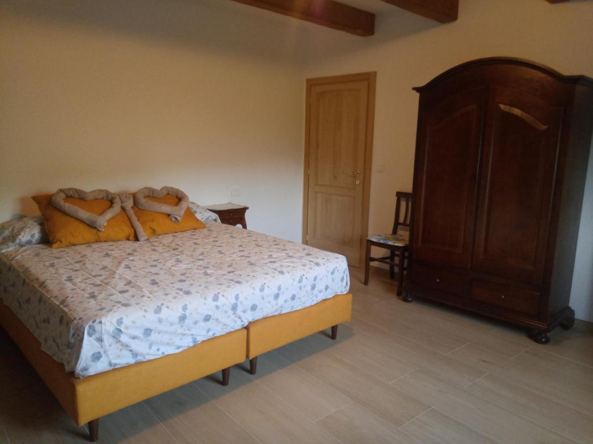 Castel del Rio Agriturismo Il Regno Del Marrone מראה חיצוני תמונה